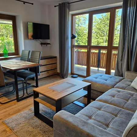 Gorski Zakatek Na Skalnej 46 卡尔帕奇